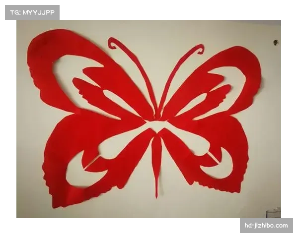 U15锦标赛文化交流日启动，多国青少年体验中国书法与剪纸艺术